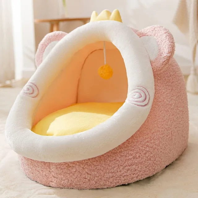 Dog Bed Cute Bear House for Indoor