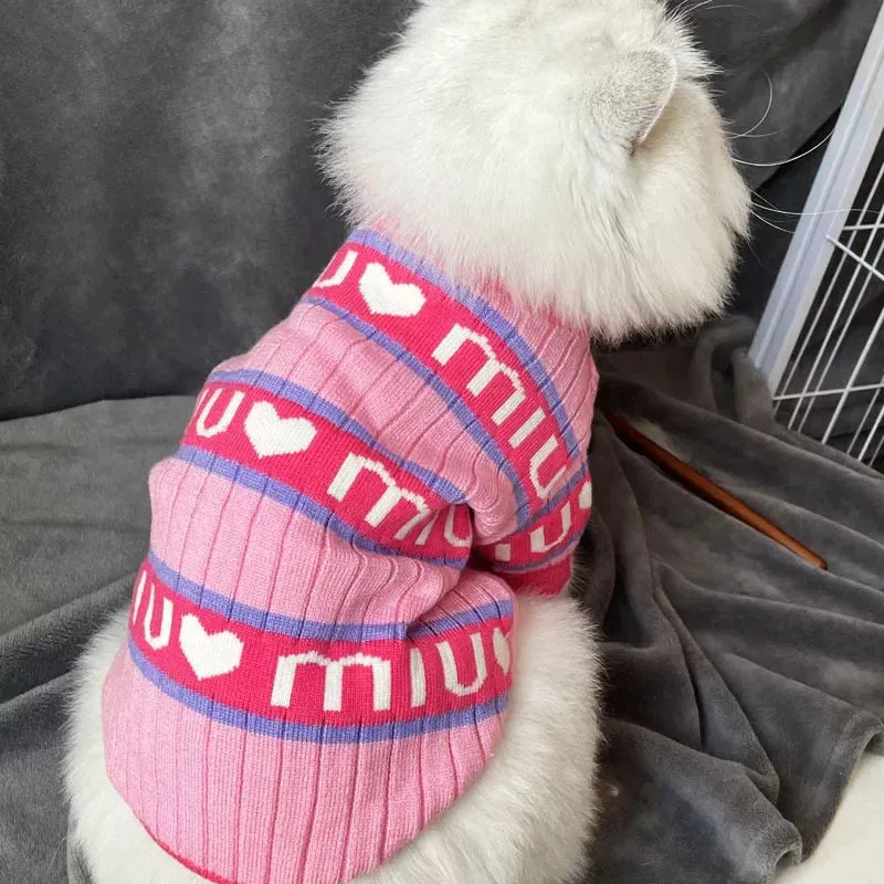 Pink Perfection: Autumn/Winter Luxury Pet Dog Clothes - Keep Warm Knit Sweater for Cats and Dogs, Fashionable Comfort for Schnauzers and Teddies